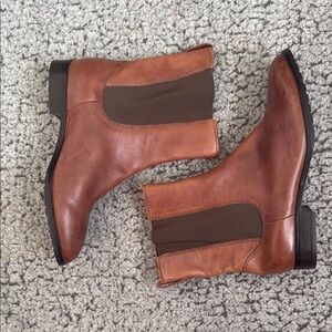 Cole Haan NikeAir Brown Boots